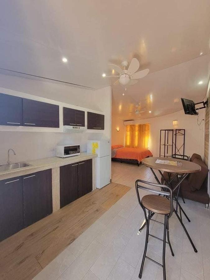 Отель Ingrid Lofts Ла-Уньон Экстерьер фото